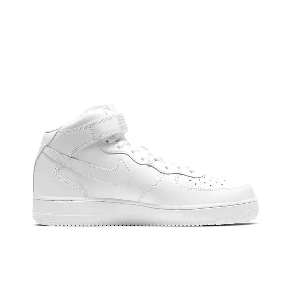 Nike Air Force 1 07 Men Skateboarding Shoes Mid Top Outdoor Fabric Synthetic Leather Designer Shoes